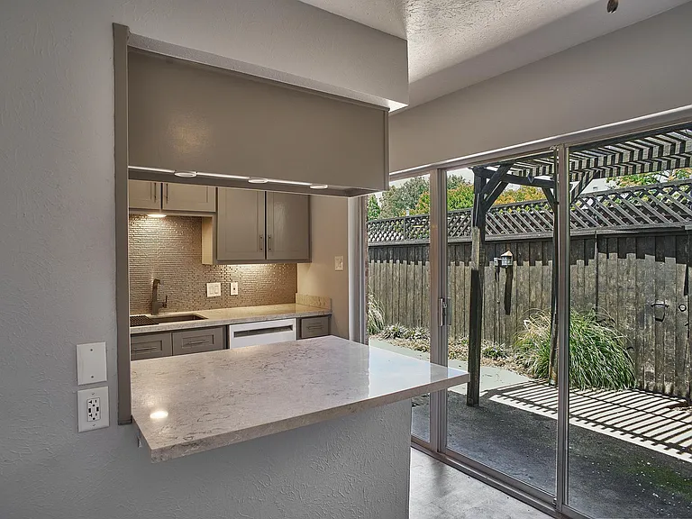 10817 Sandpiper Ln — Photo 9