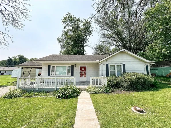 113 E Ohio St, Martinsville, IL 62442