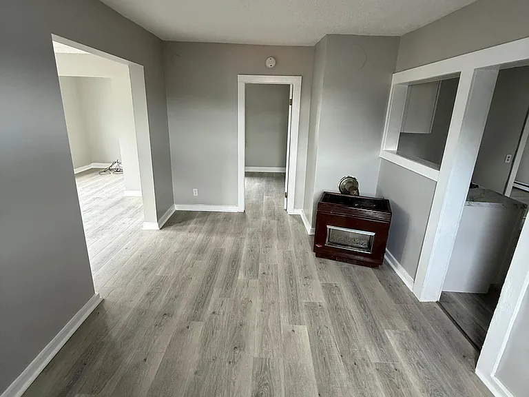 62 Lancaster St #2 — Photo 5