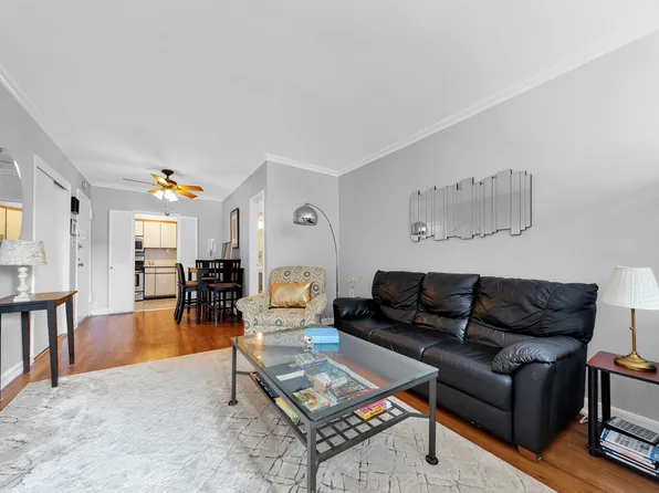 9201 Shore Road image 2 of 7