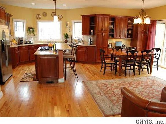 5th image of 5024 Worthington Way