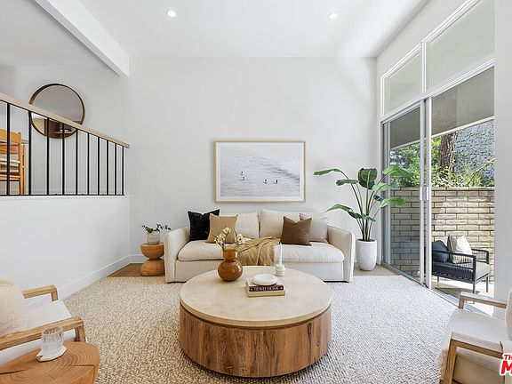 4th image of 4800 S La Villa Marina Unit C