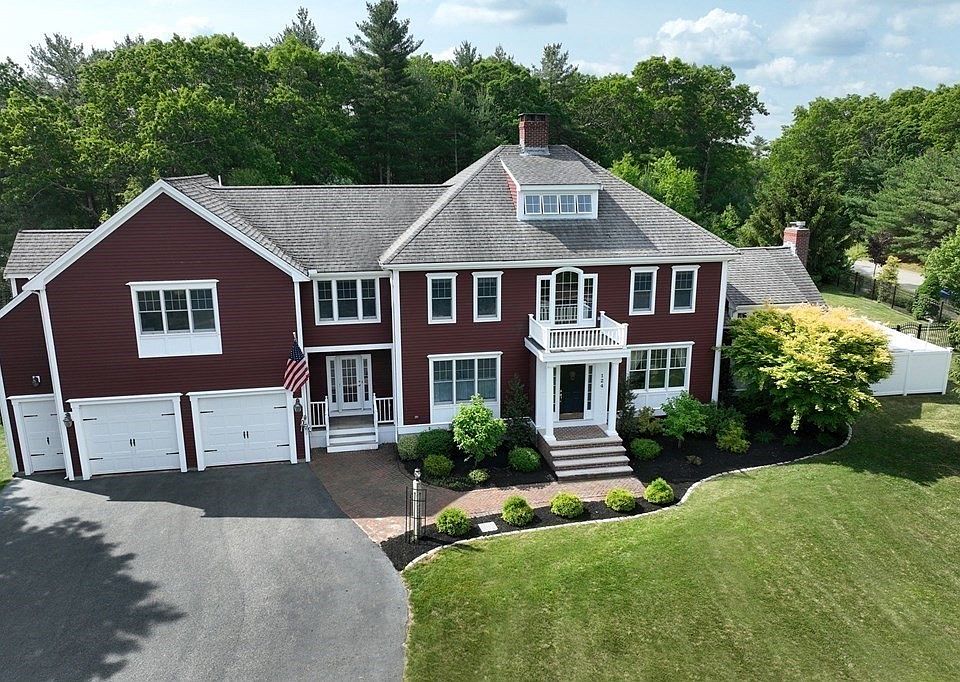 1st image of 124 Hillcrest Rd