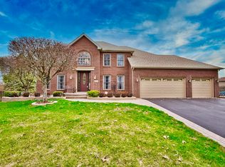 1858 Marne Rd, Bolingbrook, IL 60490