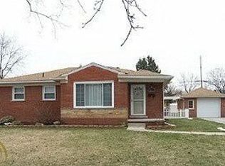 9673 Chatham Ave, Allen Park, MI 48101