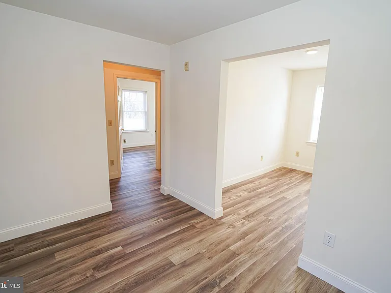 800 Travers St #6 — Photo 6