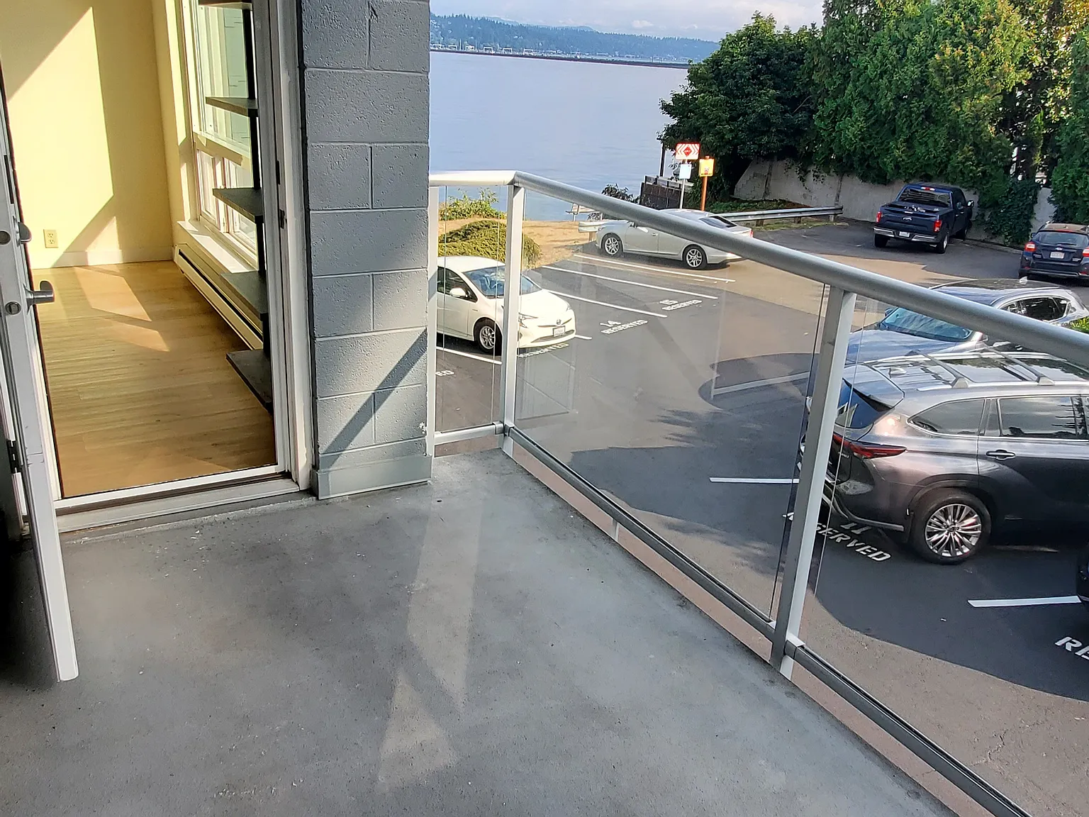 1 bed, 518 sqft, $2,050 — Photo 3