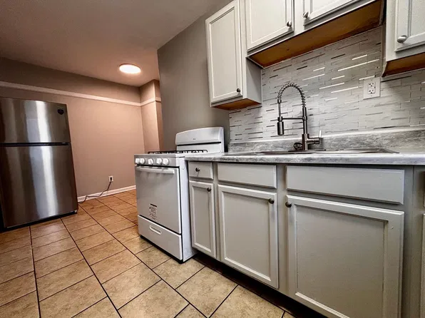 237 E Xenia Dr #A, Fairborn, OH 45324