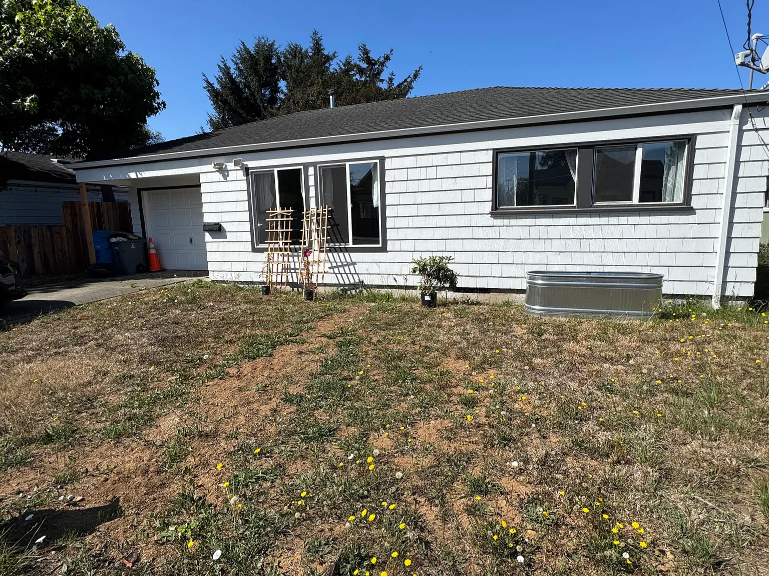 2 bed, 775 sqft, $1,650 — Photo 1