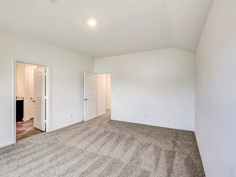 117 Fairfax Ln — Photo 16