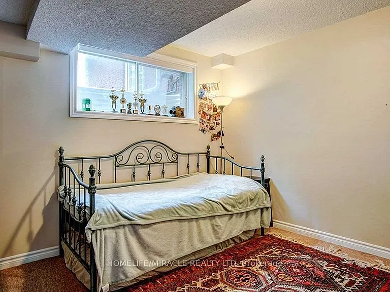 59 Centre Rd #BASEMENT — Photo 11