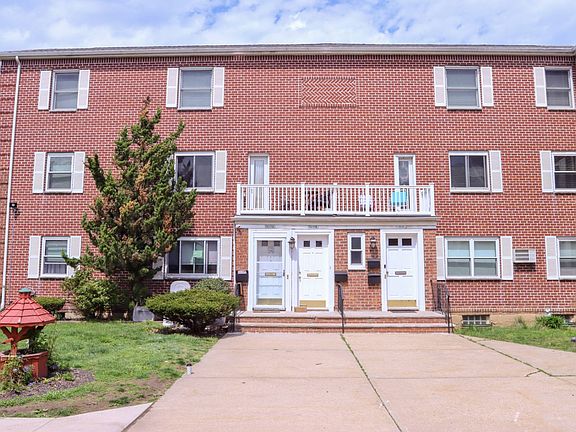 3rd image of 74-11 Little Neck Pkwy #2&3