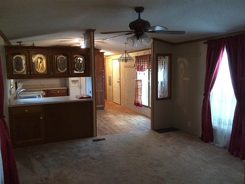 1st image of 2725 E Park Ln