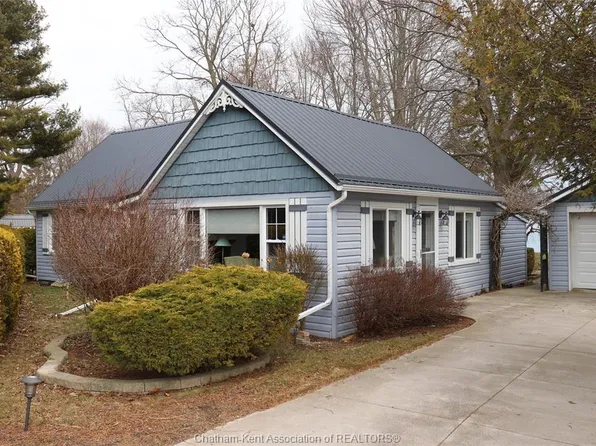 19441 Bloomfield Rd, Chatham Kent, ON N0P 1A0