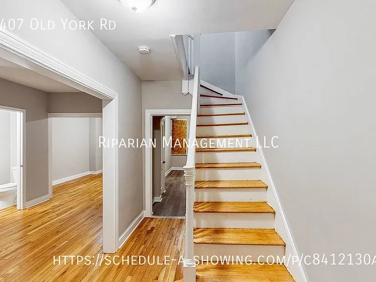 4407 Old York Rd — Photo 3