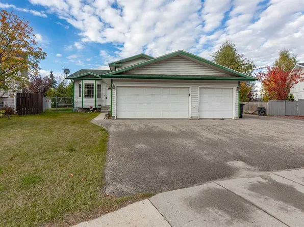 111 S Shillbeer Cv, Hinton, AB T7V 1A9