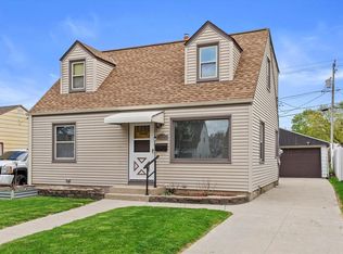 3434 S 2nd STREET, Milwaukee, WI 53207