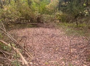 1869 Wilson Ave NW, Grand Rapids, MI 49534