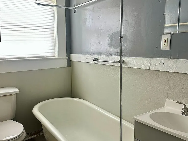 1337 Alabama Ave SW — Photo 9