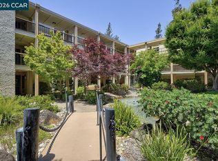 4033 Terra Granada Dr APT 9C, Walnut Creek, CA
