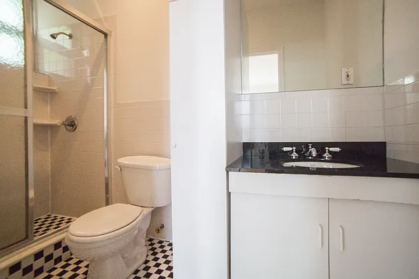 Rented by Jonathan Wachtel, LREB | media 16