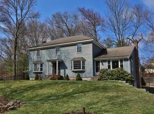 405 Chestnut St, North Andover, MA 01845