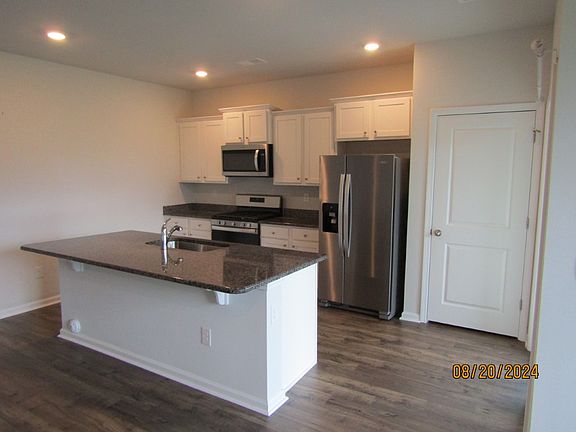 5th image of 2155 Ainsley Dr