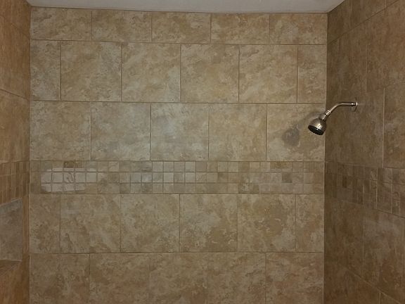 5th image of 1202 Lillius St