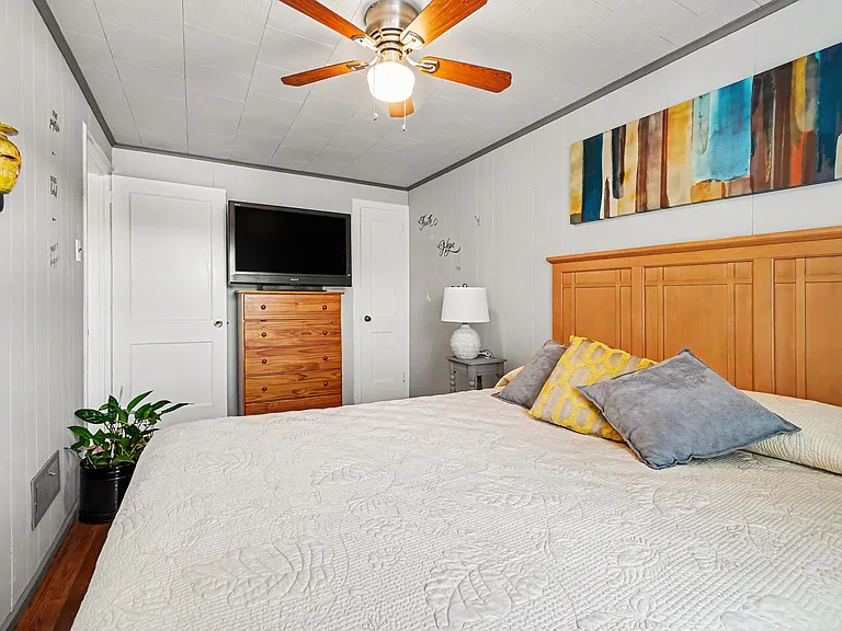 Bedroom #2
