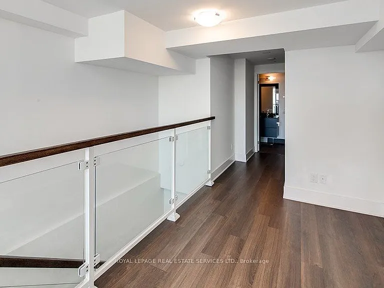 111 Saint Clair Ave W #928 — Photo 8
