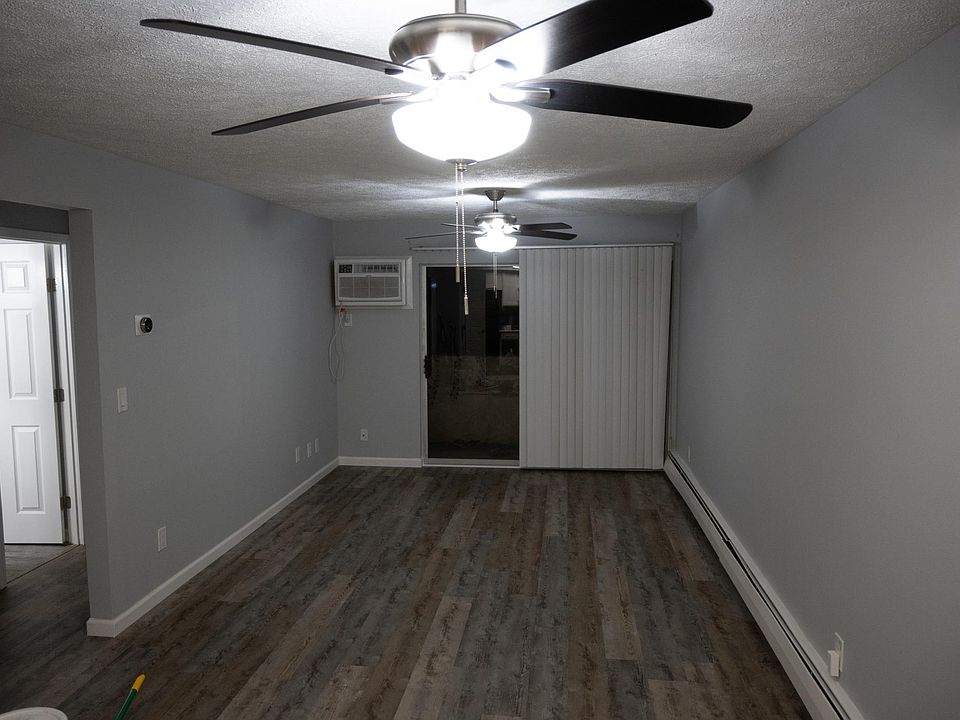 1st image of 4905 Chalet Dr #2