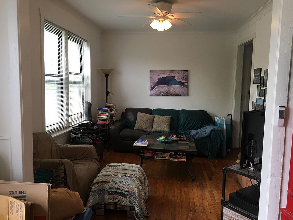 1st image of 1822 W Berteau Ave APT 2