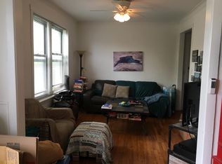 1822 W Berteau Ave APT 2, Chicago, IL 60613