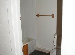 243 E Main St APT 4, Elkton, MD 21921