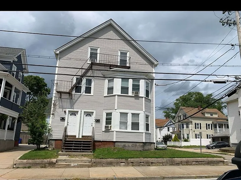 188 Central Ave — Photo 6