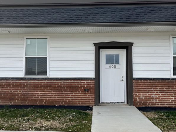 145 School St APT 405