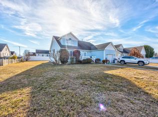 3 Victory Dr, Rio Grande, NJ 08242