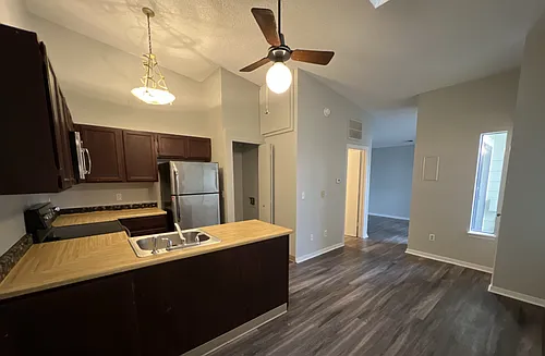 920 S Dawson Way #17 Photo 1