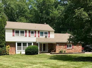 1646 Christine Ln, West Chester, PA