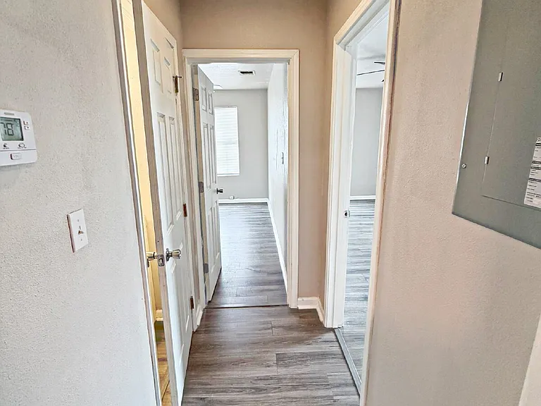 232 Cornell Ave #202 — Photo 11