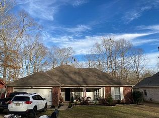 102 Hemlock Rd, Brandon, MS 39042