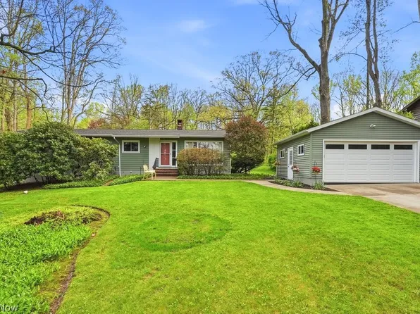 3219 Cannon Rd, Twinsburg, OH 44087