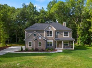 4430 Rolling Acres Rd, Charlotte, NC 28213