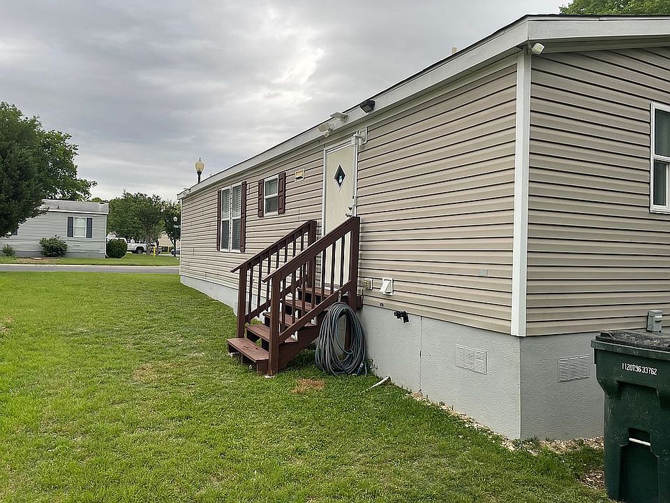 1st image of 4633 Edge Creek Dr #315