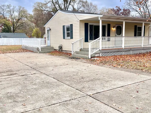 2854 Vulcan St, Muskegon, MI 49444