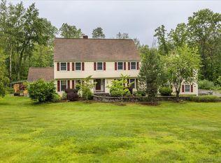 16 Saddle Ridge Rd, New Milford, CT 06776