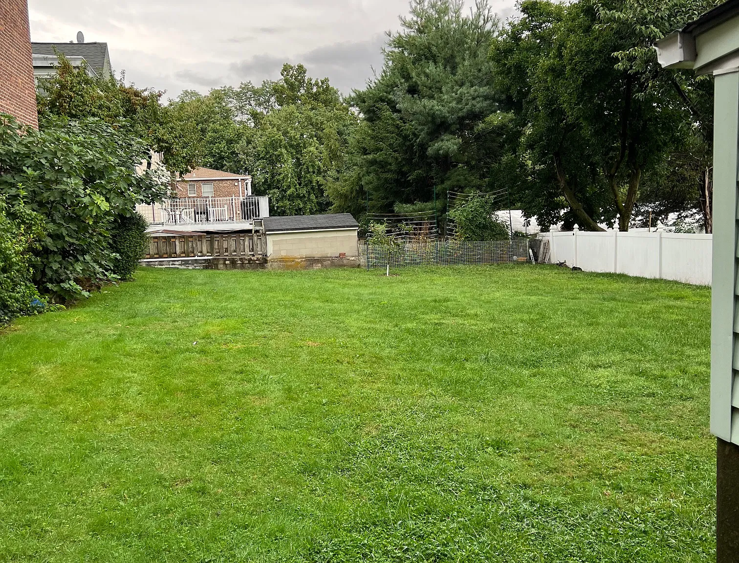 3 bed, 675 sqft, $2,480 — Photo 3