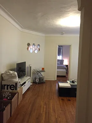 Rented by Geraldine Capasso, LREB | media 23