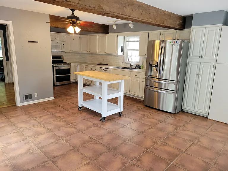 6720 Floyd St — Photo 22
