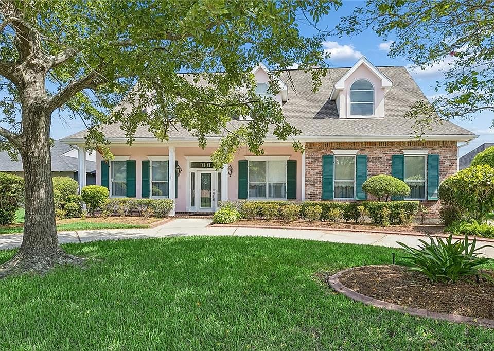 1st image of 66 Chateau Rothchild Dr